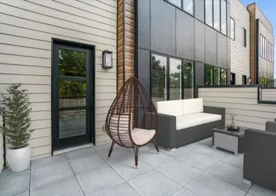 Vester Heights Apartments Balcony