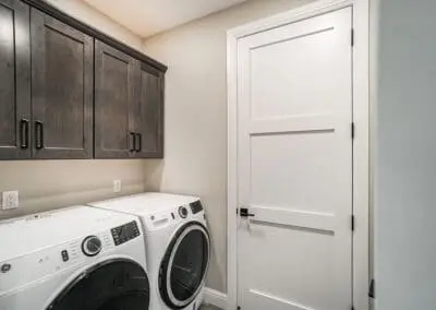 Vester Heights Apartments Laundry Room