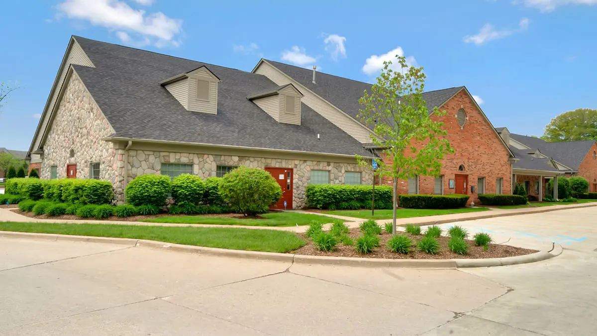Real estate, construction, and property management | Residential and commercial real estate investment projects by SunByrnes
