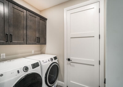 Vester Heights Apartments Laundry Room