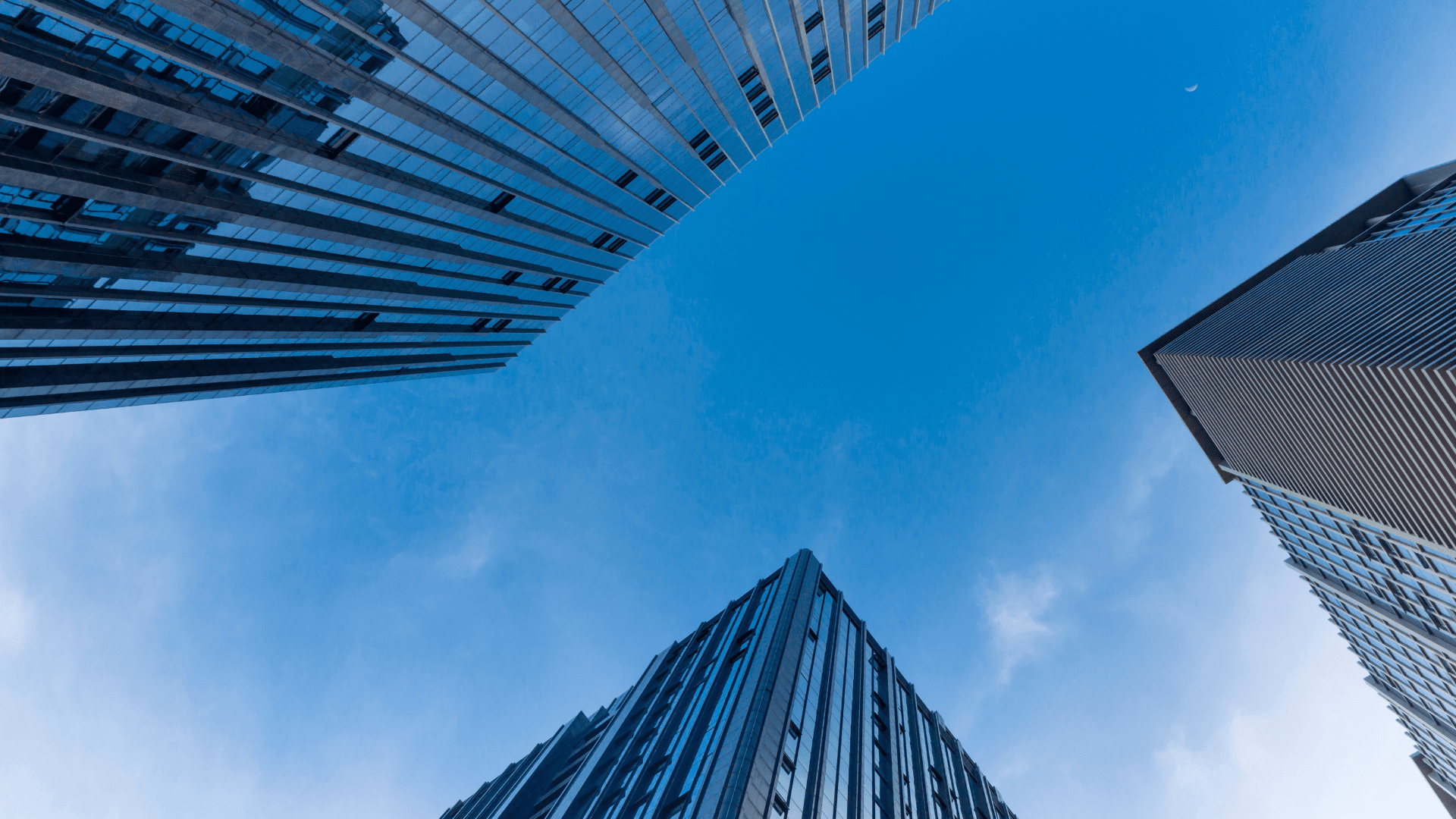 Detroit commercial real estate development in Metro Detroit business district